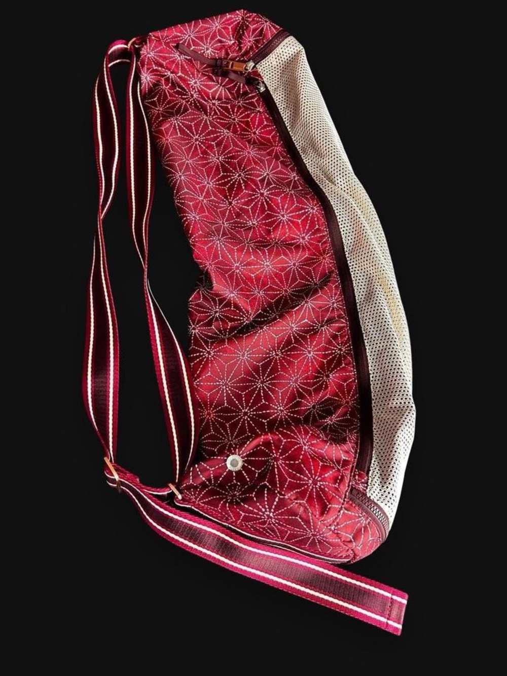 Lululemon burgundy print yoga mat tote bag